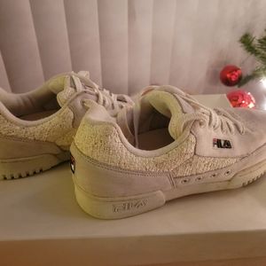 Mens sneakers/tennis